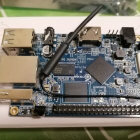 Orange Pi PC Plus H3 Quad-Core c/ 1GB de Ram, 8GB eMMC e WiFi photo review